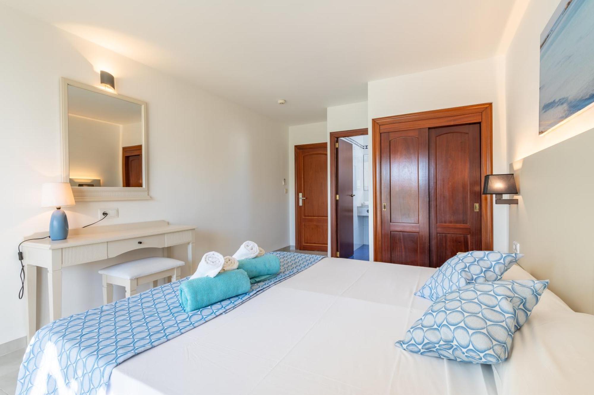 Hotel Martorell By Mhr Colonia de Sant Jordi Exterior photo